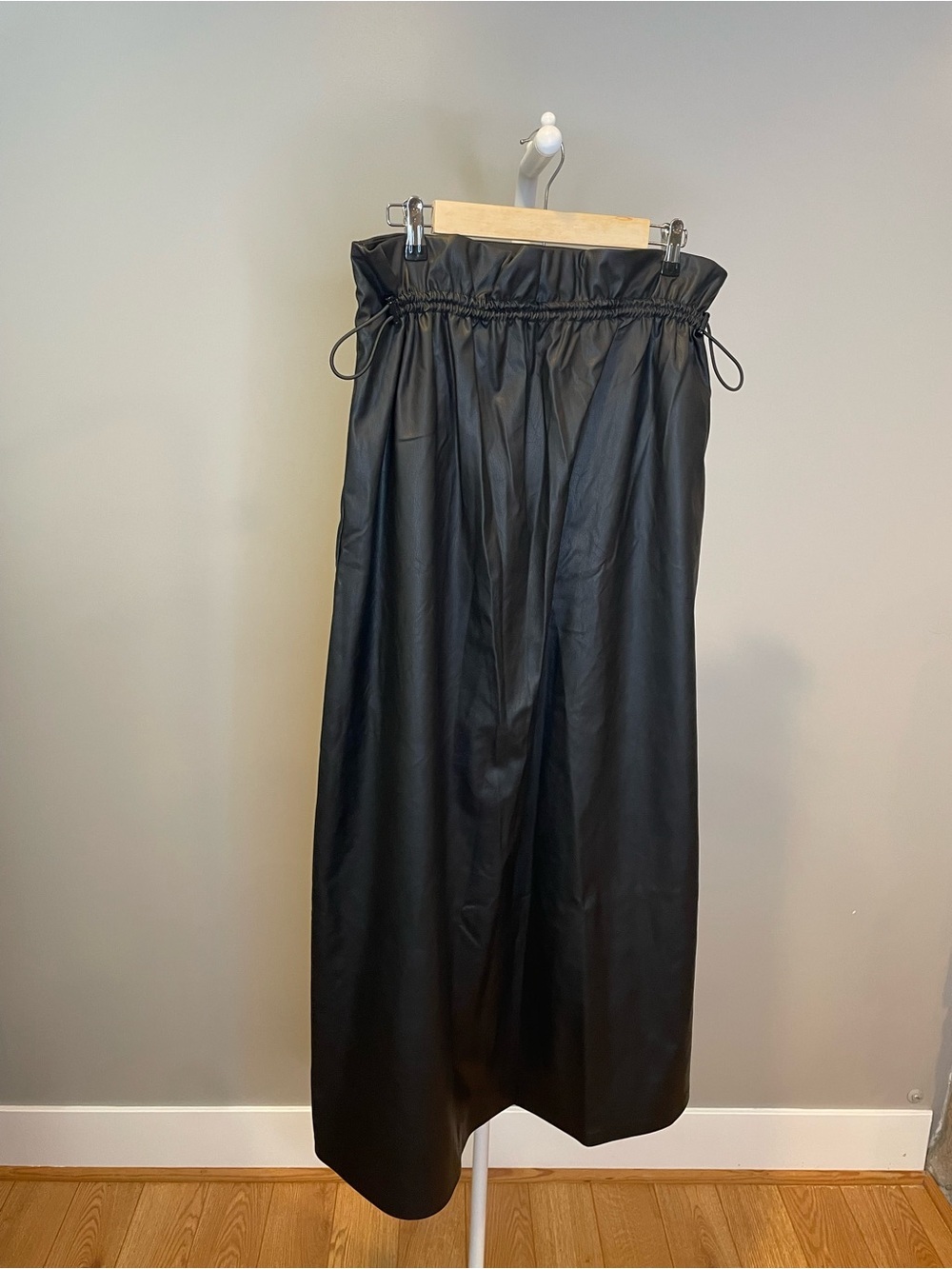 Black Faux Leather Drawstring Waist Maxi Skirt NWT - Size Medium